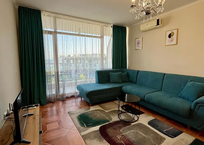 Sun Wave Deluxe Sea View Apartment *
